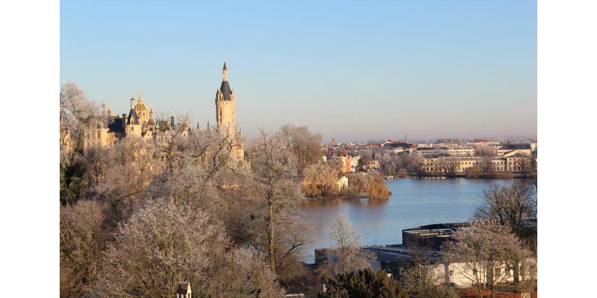 Maisonettenwohnung Schwerin Gartenstadt - 4 Zimmer, 137 m&sup2;, 1.986&euro; | Angebot:25570523