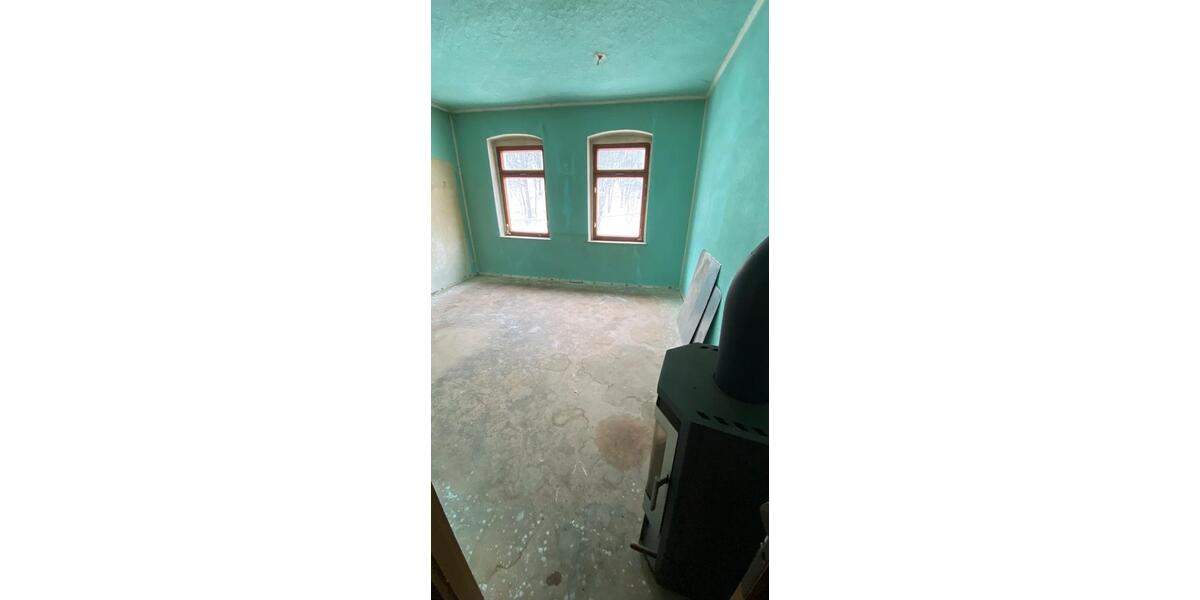 Etagenwohnung Niederwiesa - 3 Zimmer, 52 m&sup2;, 200&euro; | Angebot:24307735