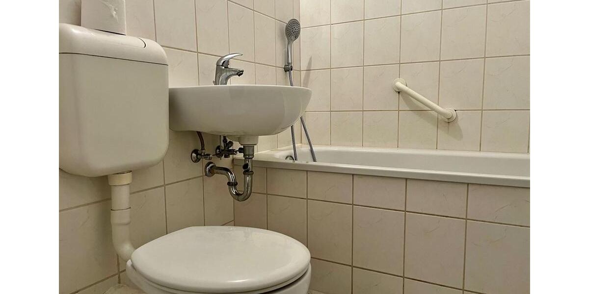 Etagenwohnung Oelsnitz (Vogtland) - 1 Zimmer, 35 m&sup2;, 209&euro; | Angebot:24705755