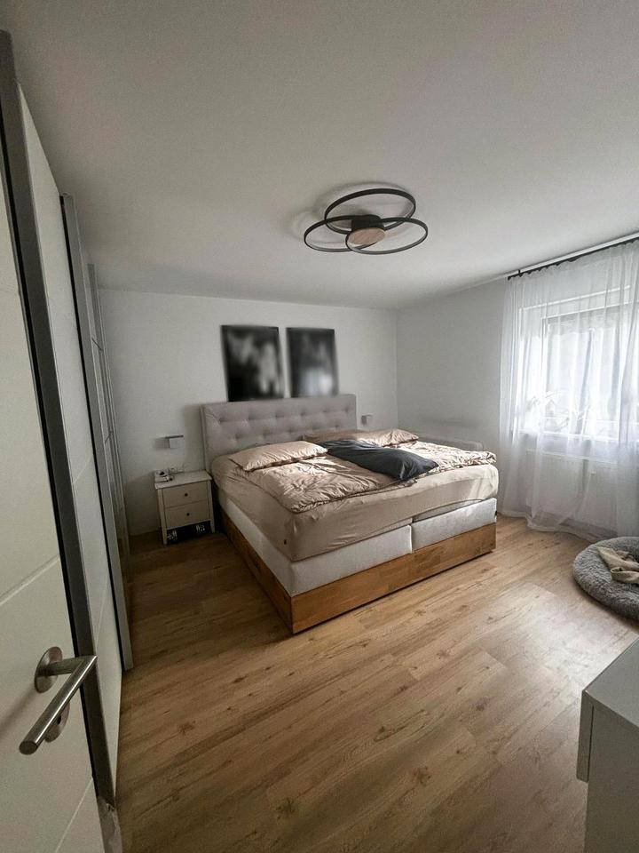 Appartement für Studenten mit eigenem Bad zimmer
