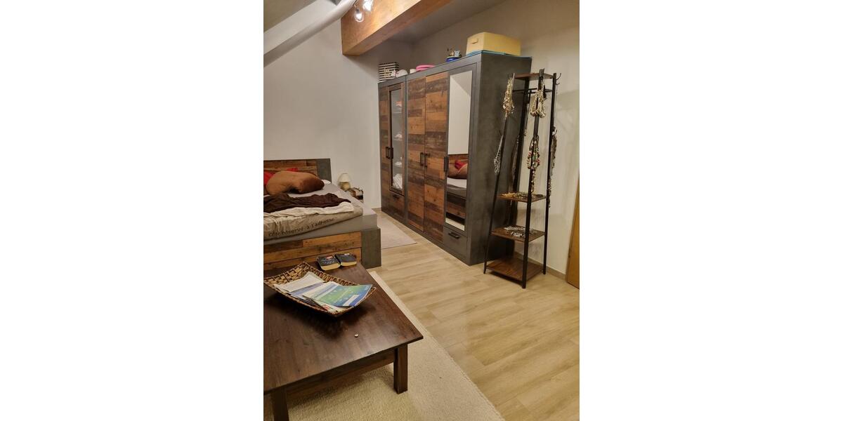 Dachgeschoßwohnung Weilheim in Oberbayern - 2 Zimmer, 78 m&sup2;, 1.390&euro; | Angebot:24602319