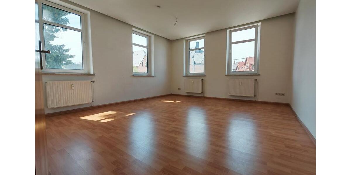 Etagenwohnung Gersdorf - 2 Zimmer, 60 m&sup2;, 370&euro; | Angebot:26582112