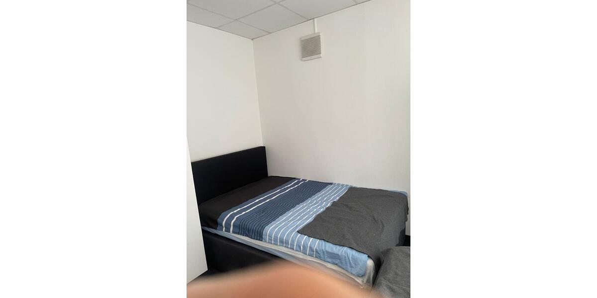 Etagenwohnung Siegen Weidenau - 5 Zimmer, 55 m&sup2;, 35&euro; | Angebot:26552443