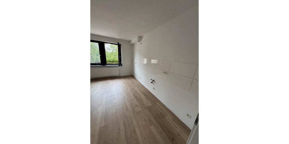 Etagenwohnung Saarlouis - 3 Zimmer, 80 m&sup2;, 890&euro; | Angebot:26561981