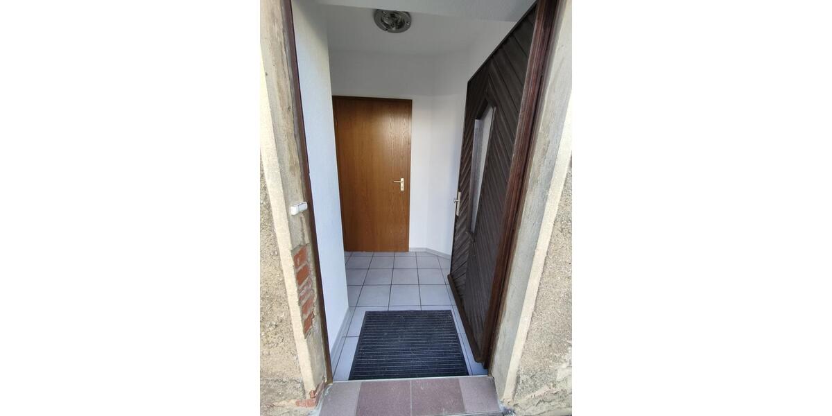 Erdgeschoßwohnung Burgstädt - 1 Zimmer, 46 m&sup2;, 260&euro; | Angebot:24589476