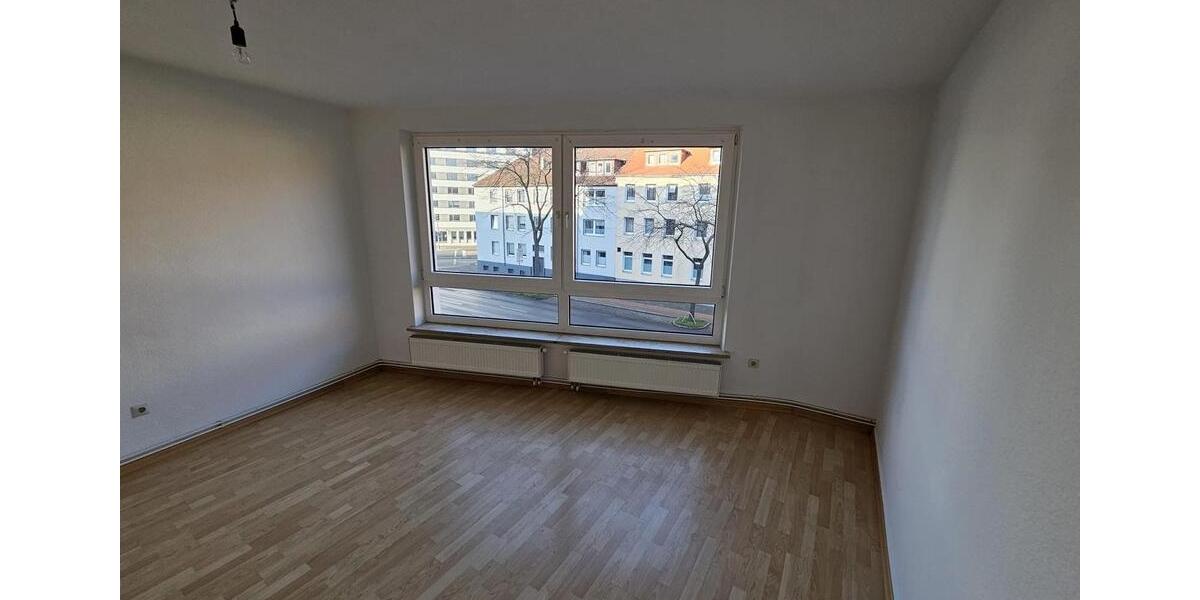 Etagenwohnung Hildesheim - 2 Zimmer, 62 m&sup2;, 700&euro; | Angebot:25933194