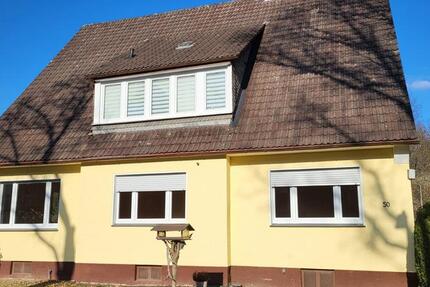 Wohnung Bad Berleburg - 4 Zimmer, 122 m&sup2;, 700&euro; | Angebot:25611923