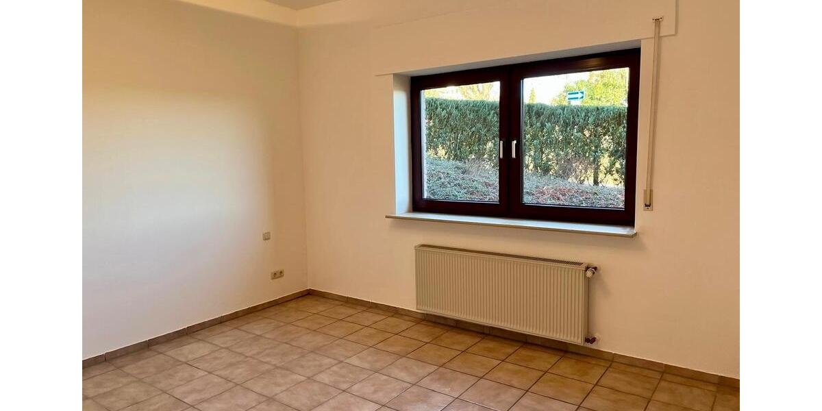 Etagenwohnung Mechernich - 2 Zimmer, 80 m&sup2;, 890&euro; | Angebot:25025760