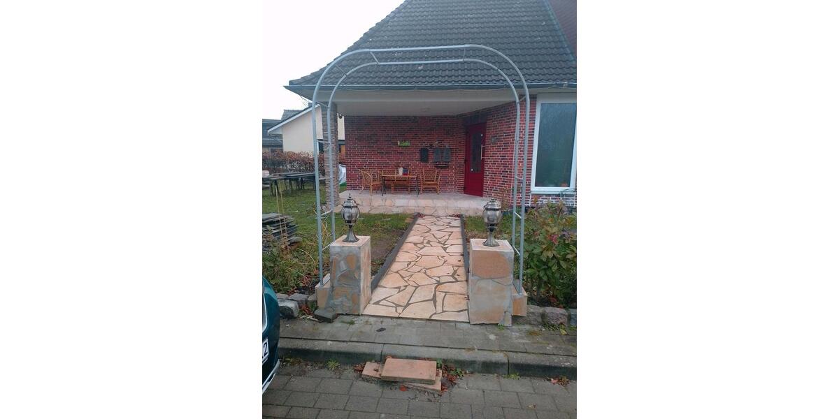 Dachgeschoßwohnung Itzehoe - 3 Zimmer, 72 m&sup2;, 1.100&euro; | Angebot:23684587