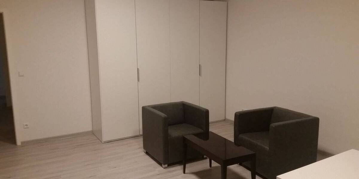 Etagenwohnung Vaihingen an der Enz - 5 Zimmer, 182 m&sup2;, 1.600&euro; | Angebot:26127687