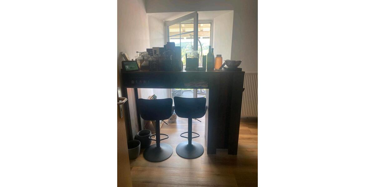 Dachgeschoßwohnung Deggendorf - 4 Zimmer, 108 m&sup2;, 860&euro; | Angebot:26705065
