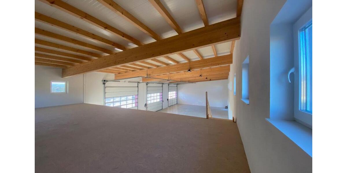 Gewerbeobjekt Hollfeld - 2.800&euro; | Angebot:24735349