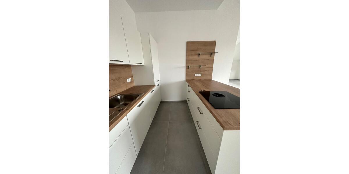 Dachgeschoßwohnung Erlenbach am Main - 5 Zimmer, 139 m&sup2;, 1.740&euro; | Angebot:26424663