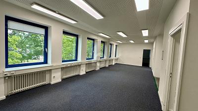 FLEXIBLES ENSEMBLE MIT FLEXIBLER STRUKTUR - Gewerbeobjekt Reinbek | Angebot:24822506