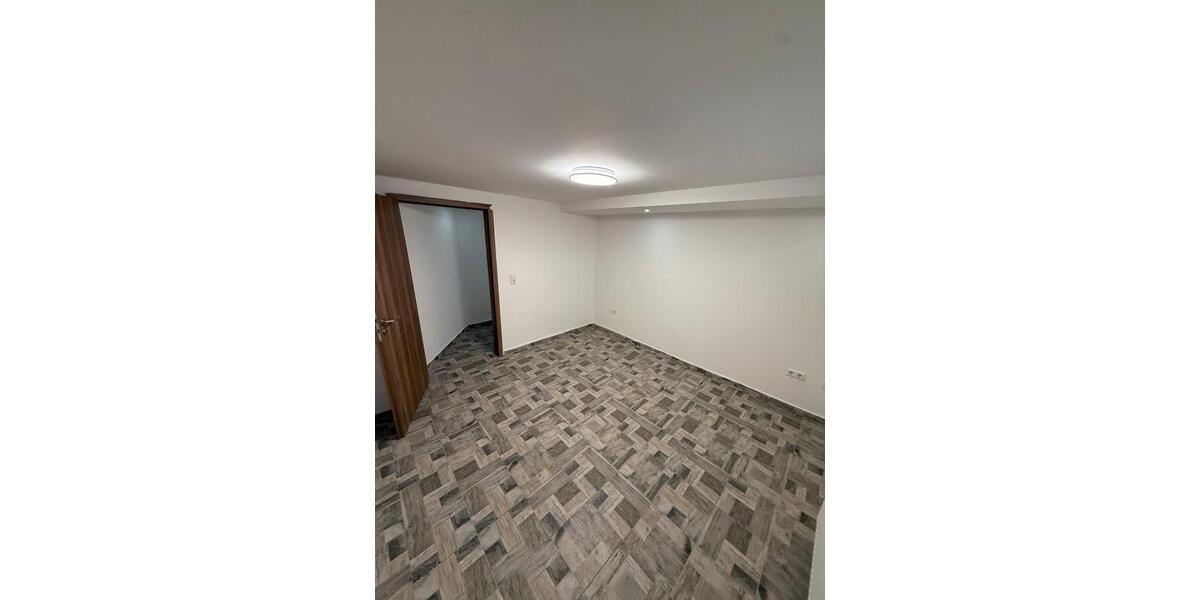 Erdgeschoßwohnung Karlsruhe Knielingen - 2 Zimmer, 35 m&sup2;, 1.000&euro; | Angebot:26529024