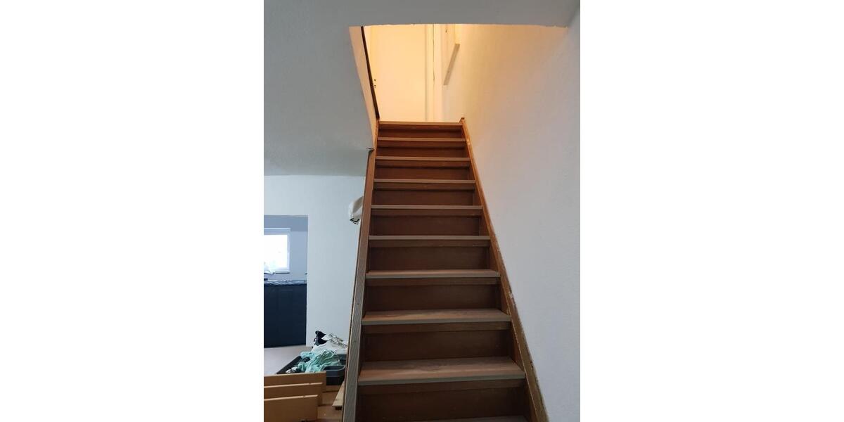 Etagenwohnung Saarbrücken West - 3 Zimmer, 75 m&sup2;, 800&euro; | Angebot:25994671