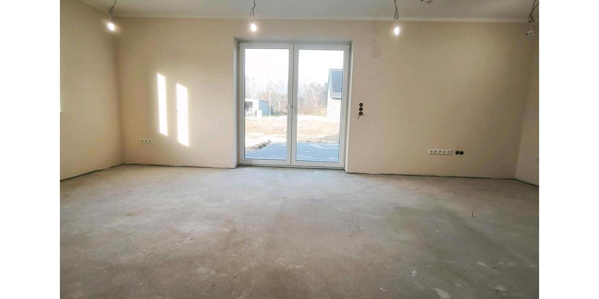 Doppelhaushälfte Heide - 4 Zimmer, 110 m&sup2;, 1.250&euro; | Angebot:24816312