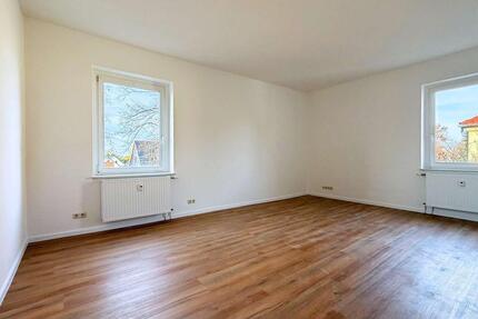 Wohnung Zörbig - 3 Zimmer, 81 m&sup2;, 498&euro; | Angebot:23599558