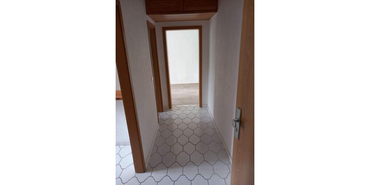 Etagenwohnung Rudolstadt Volkstedt - 3 Zimmer, 59 m&sup2;, 475&euro; | Angebot:25662411