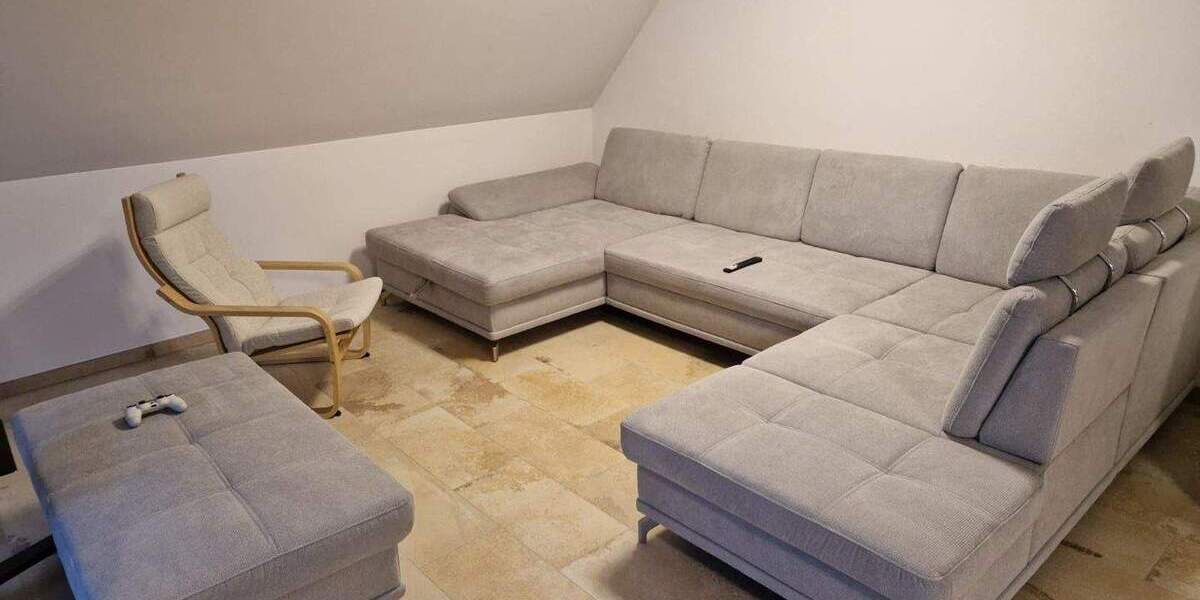 Etagenwohnung Ingolstadt - 3 Zimmer, 104 m&sup2;, 1.440&euro; | Angebot:24689433