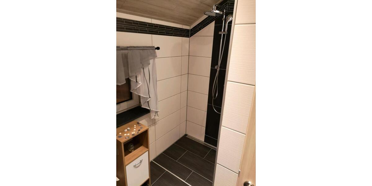 Etagenwohnung Wasungen - 2 Zimmer, 32 m&sup2;, 450&euro; | Angebot:25234771