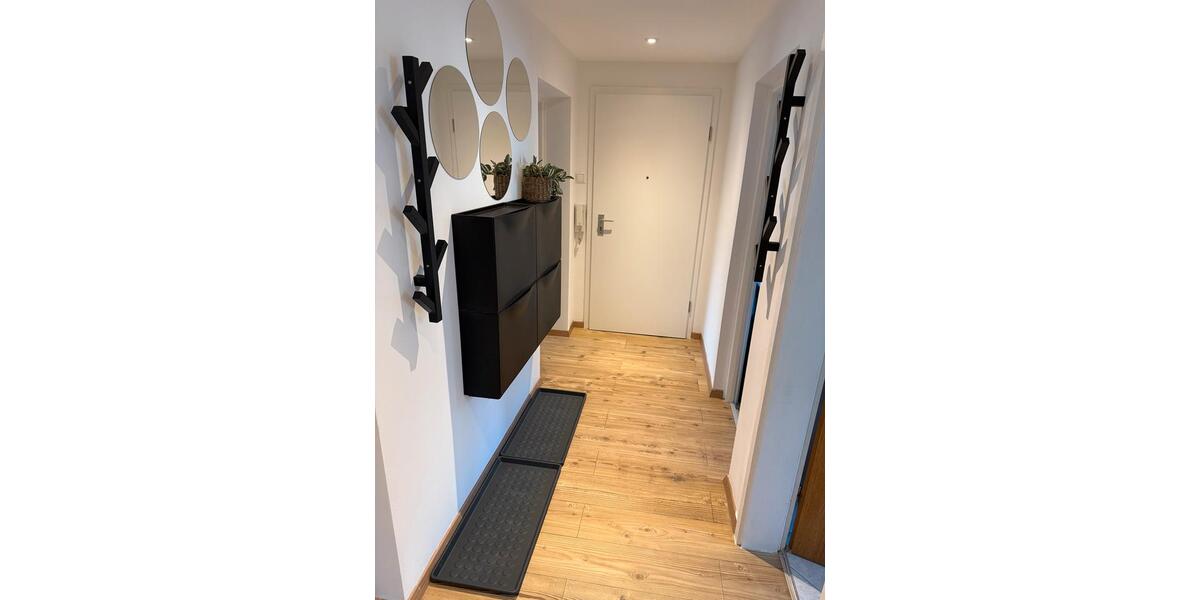 Modern saniertes WG Drachenfelsstr. 3 80997 München 3 zimmer