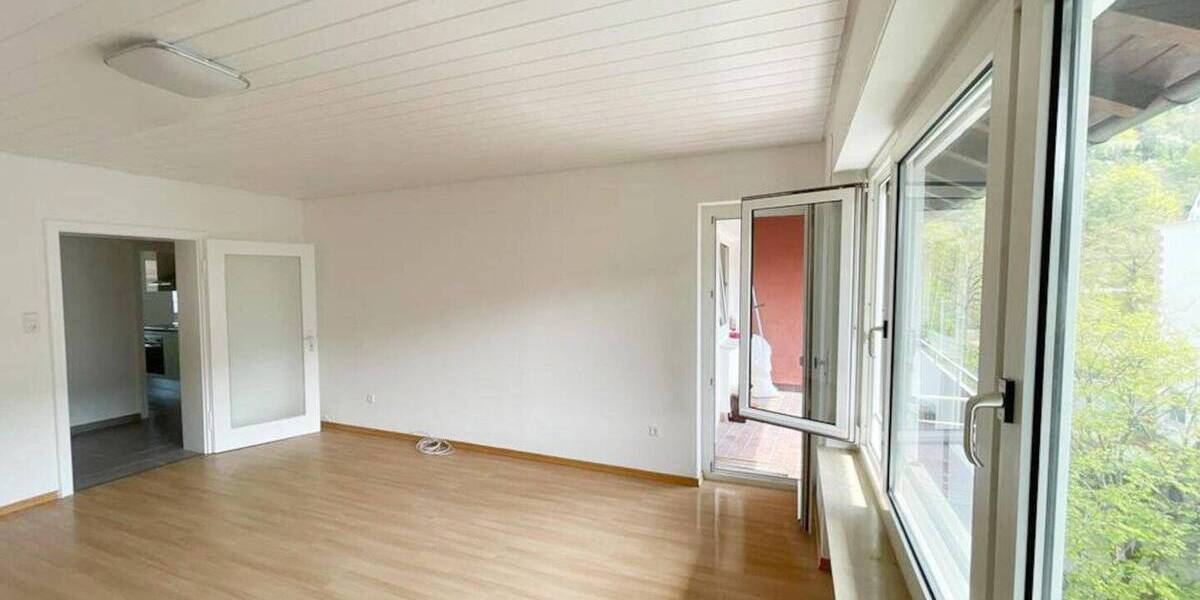 Etagenwohnung Stuttgart Süd - 3 Zimmer, 86 m&sup2;, 1.450&euro; | Angebot:26768412