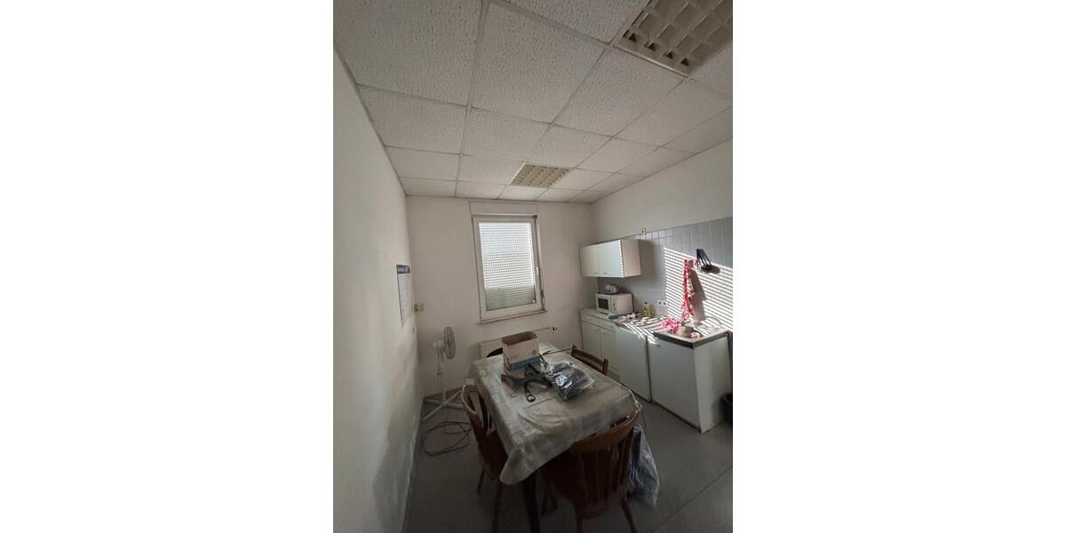 Halle, Lagerhalle, Gewerbeimmobilie - Top Lage zimmer