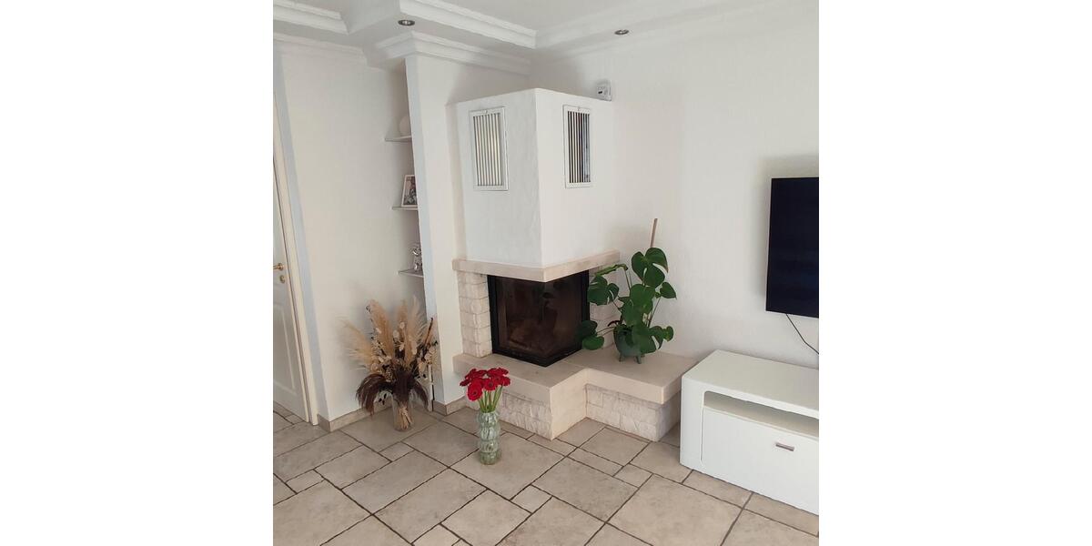 Doppelhaushälfte Bielefeld Brackwede - 5 Zimmer, 125 m&sup2;, 1.580&euro; | Angebot:25998376