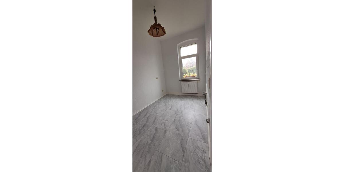 Hochparterre Werdau - 1.5 Zimmer, 45 m&sup2;, 230&euro; | Angebot:26643594