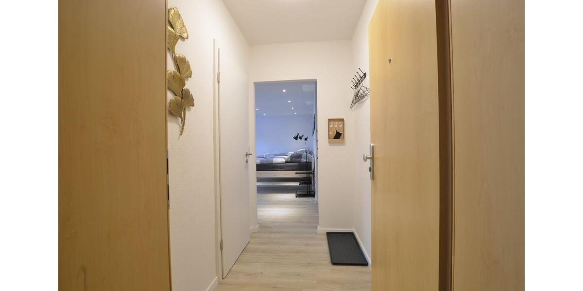 Hochparterre Waldbröl - 1 Zimmer, 35 m&sup2;, 660&euro; | Angebot:25370623