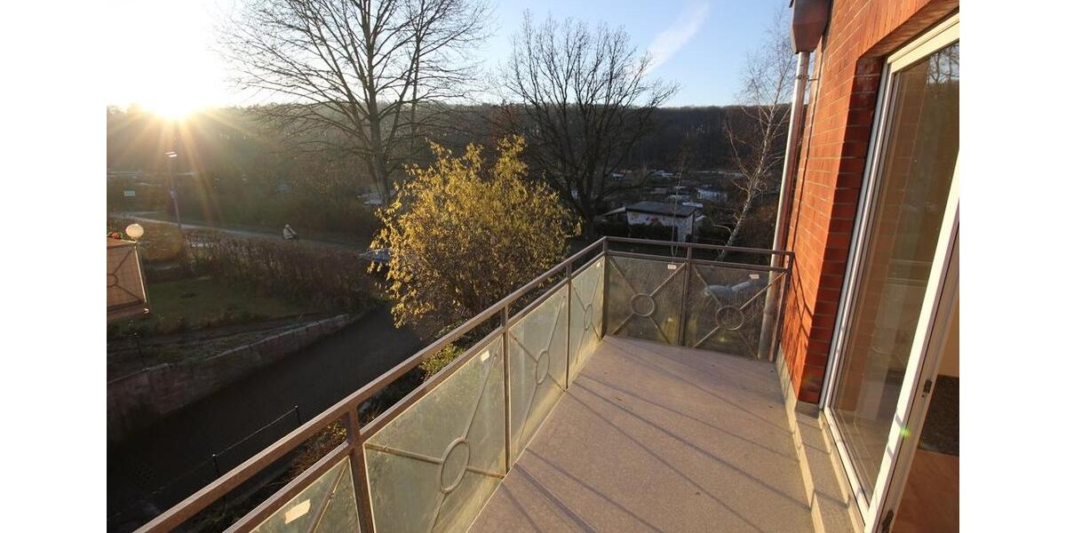 Attraktive 2 Zimmer-Wohnung mit Balkon und Stellplatz in Mueß zu mieten! 2 zimmer