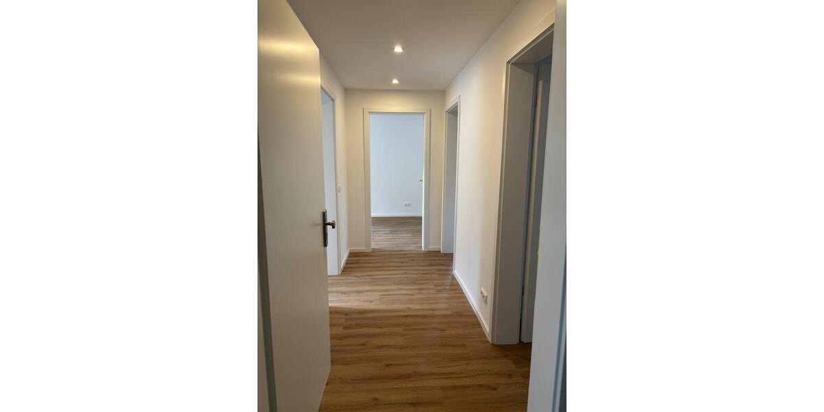 Erdgeschoßwohnung Augsburg Bergheim - 3 Zimmer, 63 m&sup2;, 1.255&euro; | Angebot:26226426