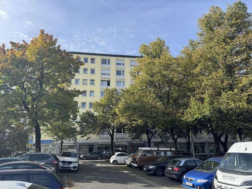 Wohnung zum Mieten in München 2.400 € 79 m² 3 zimmer