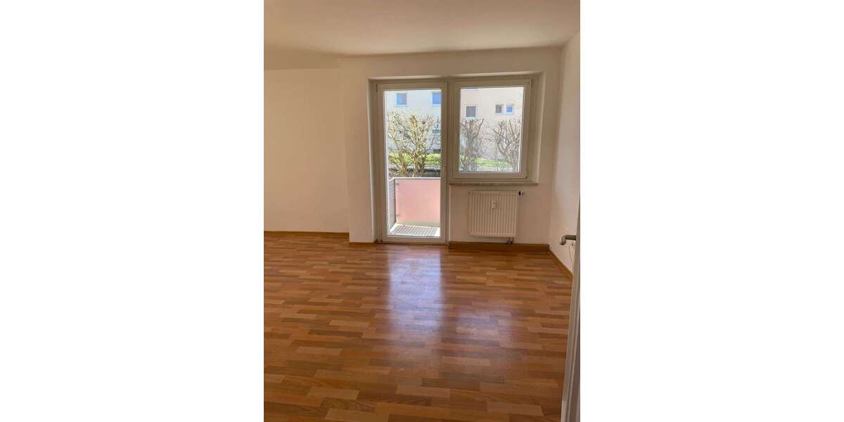 Etagenwohnung Sulzbach-Rosenberg Rosenberg - 4 Zimmer, 84 m&sup2;, 512&euro; | Angebot:26014251