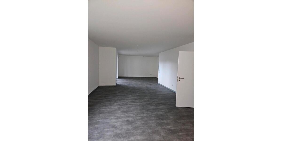 Erdgeschoßwohnung Delmenhorst Deichhorst - 3 Zimmer, 116 m&sup2;, 1.395&euro; | Angebot:26160315