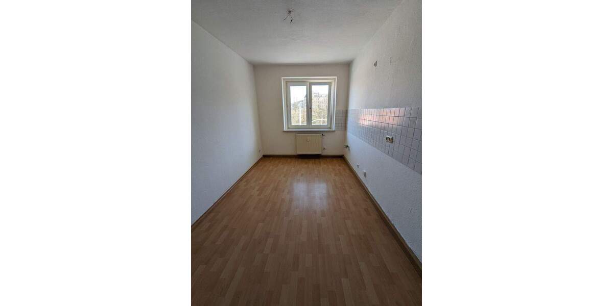 Etagenwohnung Plauen Ostvorstadt - 2 Zimmer, 59 m&sup2;, 280&euro; | Angebot:26128128
