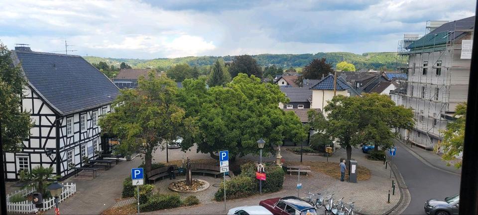 Ihr neues Zuhause mit Weitblick, Helle 3 Zimmer-Wohnung in Hennef