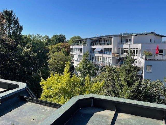 Etagenwohnung Nürnberg Maxfeld - 4 Zimmer, 174 m&sup2;, 2.575&euro; | Angebot:26017782