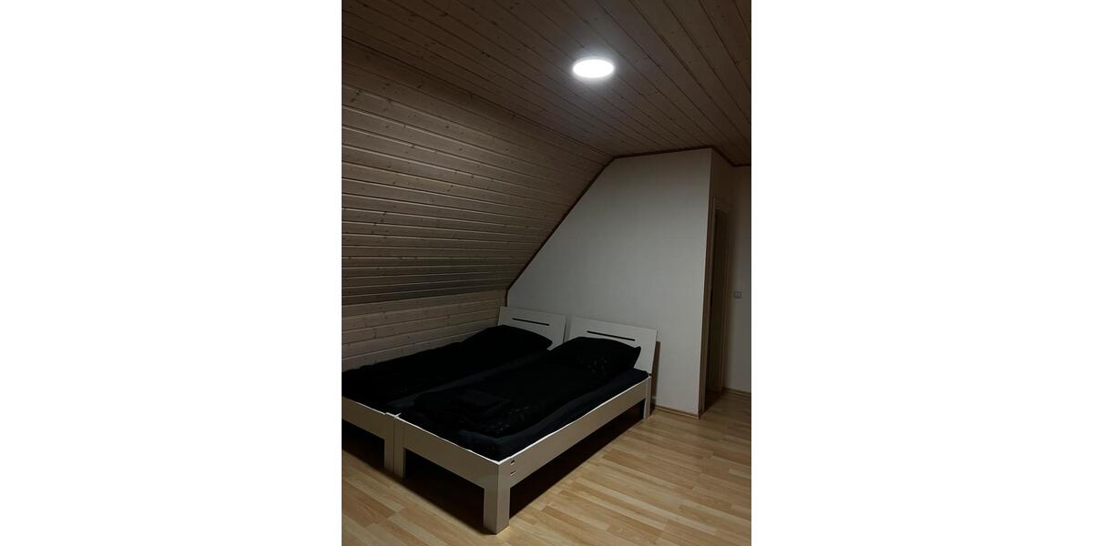 Wohnen auf Zeit Bovenden - 26 Zimmer, 20 m&sup2;, 25&euro; | Angebot:24595819