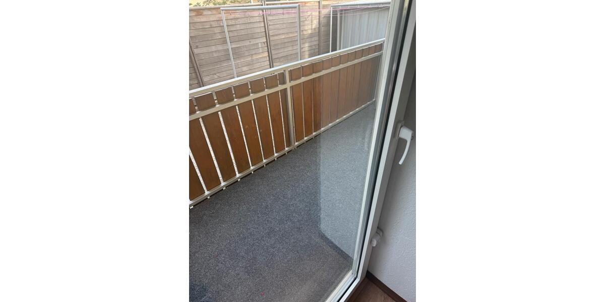 Erdgeschoßwohnung Amberg - 4 Zimmer, 77 m&sup2;, 800&euro; | Angebot:25980135