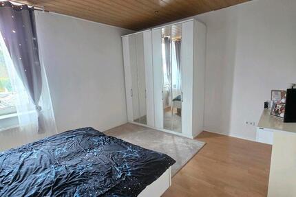 Wohnung Eschweiler - 5 Zimmer, 120 m&sup2;, 1.600&euro; | Angebot:25297090