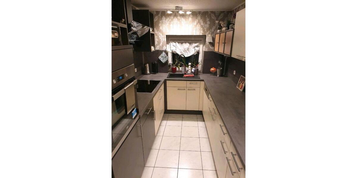 Einfamilienhaus Büdingen - 4 Zimmer, 130 m&sup2;, 1.100&euro; | Angebot:25128265