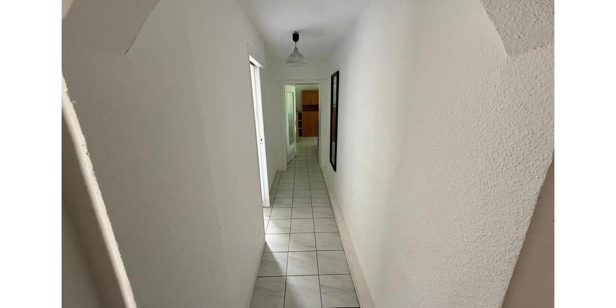 Etagenwohnung Weilrod - 3 Zimmer, 78 m&sup2;, 1.000&euro; | Angebot:26442741