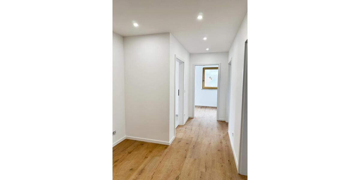 Etagenwohnung Fürth Eigenes Heim - 3 Zimmer, 84 m&sup2;, 1.175&euro; | Angebot:24762327