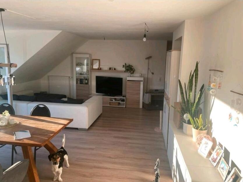 Schöne 3 Zimmer Wohnung in guter Lage von Grevenbrück