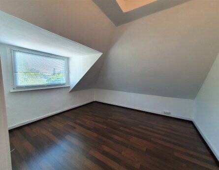 Etagenwohnung Kleve - 4 Zimmer, 100 m&sup2;, 750&euro; | Angebot:24609905