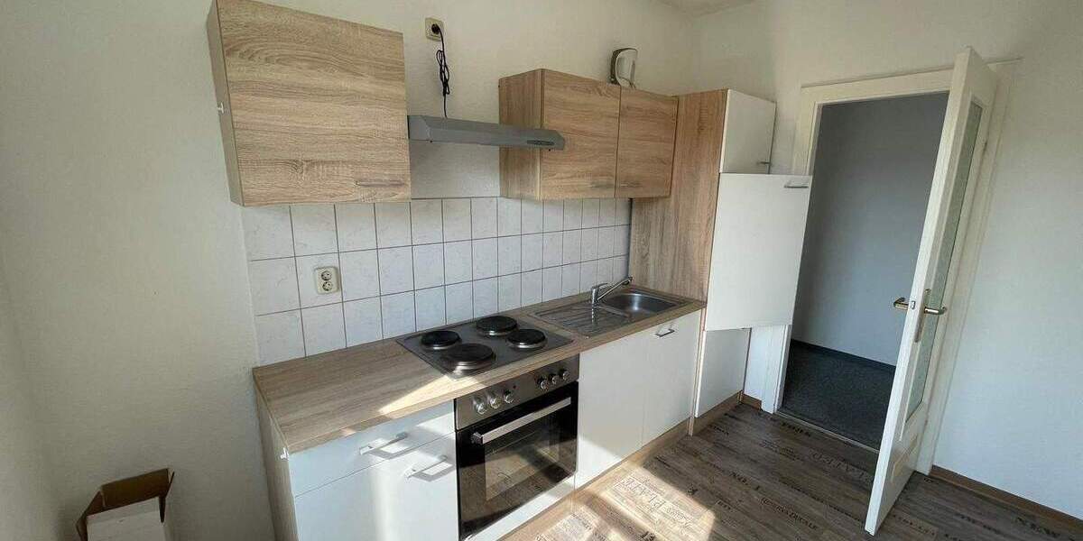 Etagenwohnung Roßwein - 3 Zimmer, 63 m&sup2;, 345&euro; | Angebot:26028803