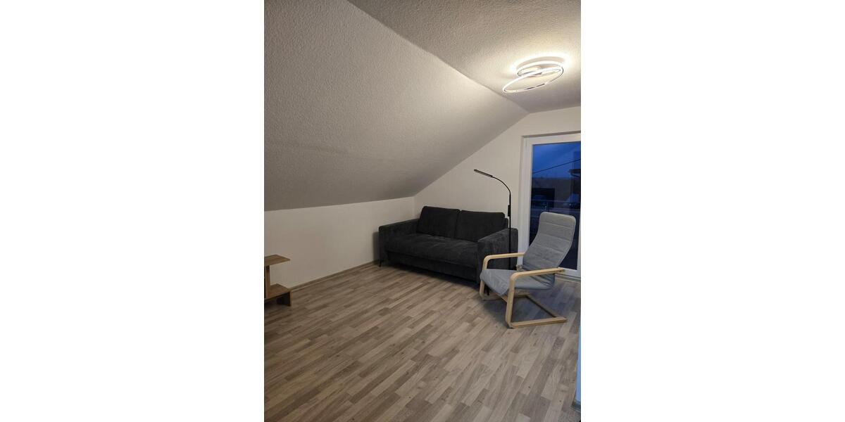 Dachgeschoßwohnung Waiblingen Bittenfeld - 2 Zimmer, 40 m&sup2;, 750&euro; | Angebot:25112741
