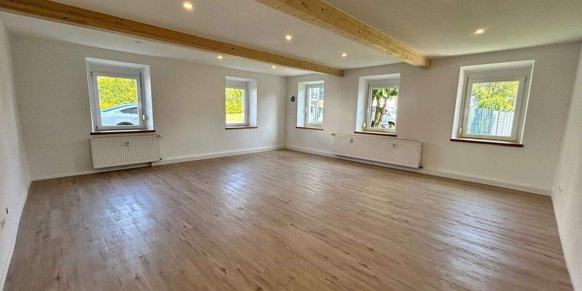 Etagenwohnung Außernzell Außerrötzing - 3 Zimmer, 117 m&sup2;, 750&euro; | Angebot:25271832
